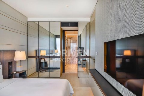 Apartamento en Zabeel, Dubai, 2 dormitorios, 142.98 m², № 127952 - foto 8