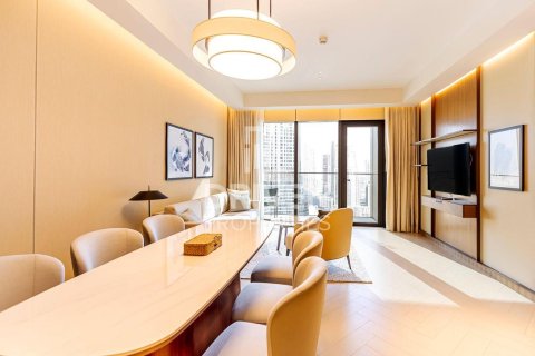 Apartamento en The Address Residences Dubai Opera, Downtown Dubai (Downtown Burj Dubai), Dubai, 3 dormitorios, 145.3 m², № 127954 - foto 4