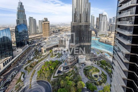 Apartamento en The Address Residences Dubai Opera, Downtown Dubai (Downtown Burj Dubai), Dubai, 3 dormitorios, 145.3 m², № 127954 - foto 3