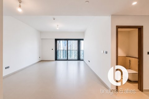 Apartment in Downtown Dubai (Downtown Burj Dubai), Dubai 3 bedrooms, 140 sq.m. № 118563 - photo 19