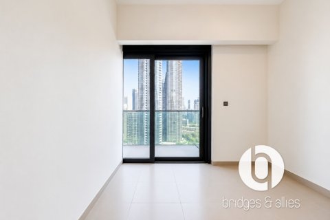 Apartment in Downtown Dubai (Downtown Burj Dubai), Dubai 3 bedrooms, 140 sq.m. № 118563 - photo 7