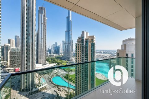 Apartment in Downtown Dubai (Downtown Burj Dubai), Dubai 3 bedrooms, 140 sq.m. № 118563 - photo 18