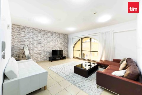 Apartment in Dubai 2 bedrooms, 120.2 sq.m. № 23968 - photo 1
