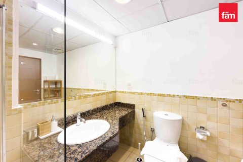 Apartment in Dubai 2 bedrooms, 120.2 sq.m. № 23968 - photo 19