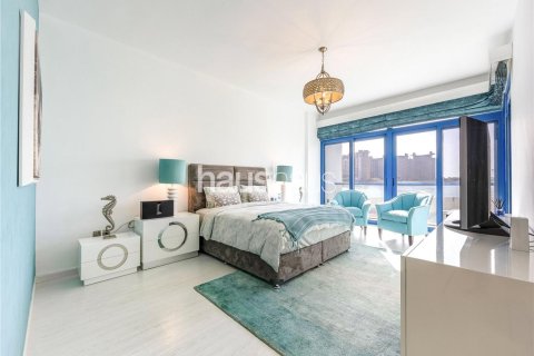 Adosado en Palm Jumeirah, Dubai, 5 dormitorios, 327 m², № 44770 - foto 6