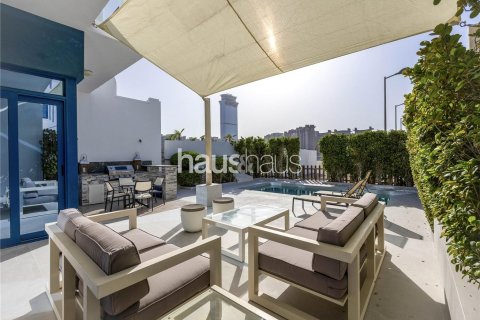Adosado en Palm Jumeirah, Dubai, 5 dormitorios, 327 m², № 44770 - foto 4