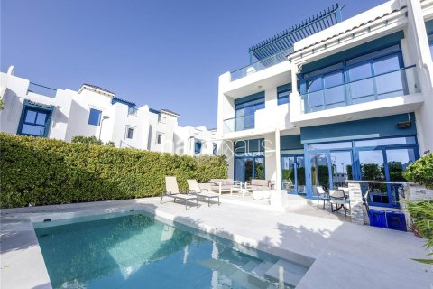 Adosado en Palm Jumeirah, Dubai, 5 dormitorios, 327 m², № 44770 - foto 19