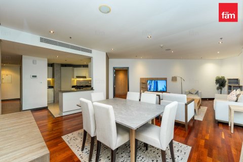 Apartment in Palm Jumeirah, Dubai 2 bedrooms, 164.4 sq.m. № 83451 - photo 25