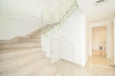 Villa en Springs 11, The Springs, Dubai, 3 dormitorios, 360 m², № 62153 - foto 6