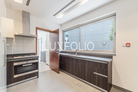 Villa en District One, Mohammed Bin Rashid City, Dubai, 5 dormitorios, 847 m², № 46152 - foto 8