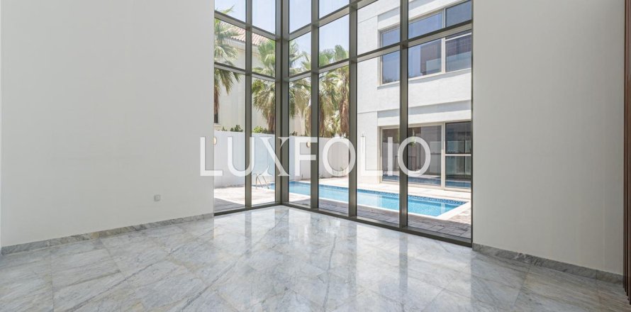 Villa en District One, Mohammed Bin Rashid City, Dubai, 5 dormitorios, 847 m², № 46152