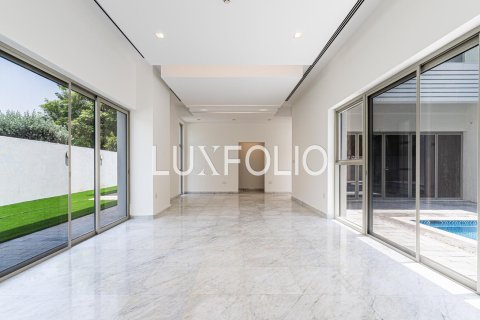 Villa en District One, Mohammed Bin Rashid City, Dubai, 5 dormitorios, 847 m², № 46152 - foto 3
