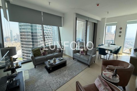 Apartamento en Burj Vista, Downtown Dubai (Downtown Burj Dubai), Dubai, 3 dormitorios, 169 m², № 46149 - foto 3