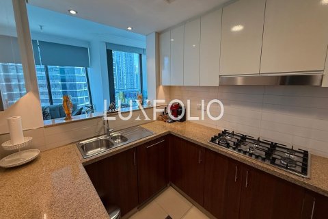 Apartamento en Burj Vista, Downtown Dubai (Downtown Burj Dubai), Dubai, 3 dormitorios, 169 m², № 46149 - foto 18