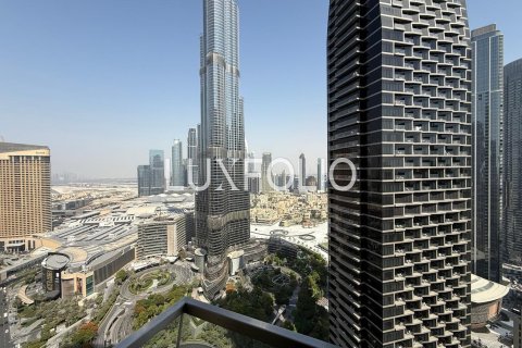 Apartamento en Burj Vista, Downtown Dubai (Downtown Burj Dubai), Dubai, 3 dormitorios, 169 m², № 46149 - foto 1