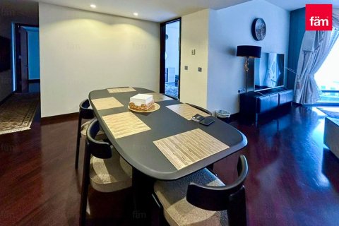 Apartment in Downtown Dubai (Downtown Burj Dubai), Dubai 2 bedrooms, 182.8 sq.m. № 41004 - photo 8