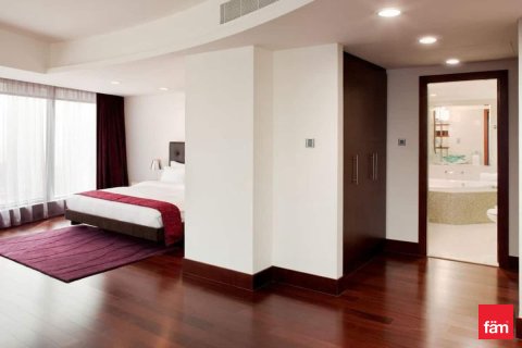 Appartement à Dubai, 1 chambre, 90 m², № 41003 - photo 2