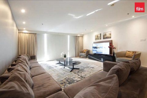 Apartment in Culture Village, Dubai 3 bedrooms, 174.6 sq.m. № 124325 - photo 13