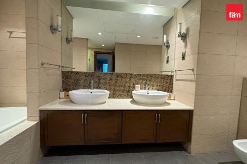 Apartment in Palm Jumeirah, Dubai 2 bedrooms, 165.2 sq.m. № 124322 - photo 7