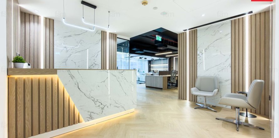 Office in Dubai 102 sq.m. № 124320