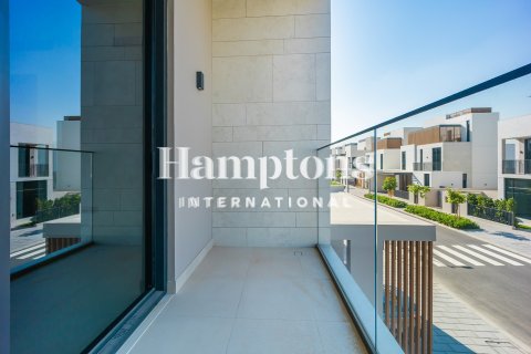 Villa en Arabian Ranches 3, Dubai, 4 dormitorios, 447.97826600 m², № 84549 - foto 18