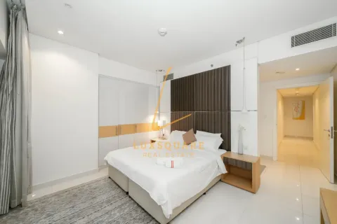 Apartment in DAMAC MAISON CANAL VIEWS in Business Bay, Dubai 2 bedrooms, 118 sq.m. № 84558 - photo 16