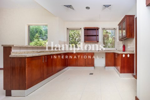 Villa in Arabian Ranches 2, Dubai 3 bedrooms, 594.57920000 sq.m. № 84546 - photo 16