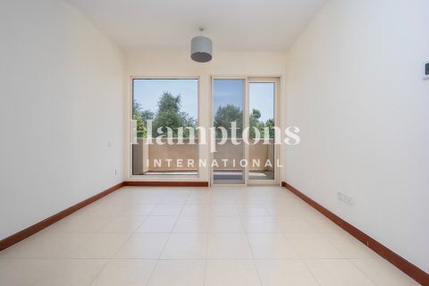 Villa in Arabian Ranches 2, Dubai 3 bedrooms, 594.57920000 sq.m. № 84546 - photo 9