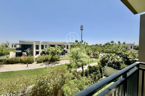 Villa in Dubai Hills Estate, Dubai 3 bedrooms, 269.4 sq.m. № 42842 - photo 20