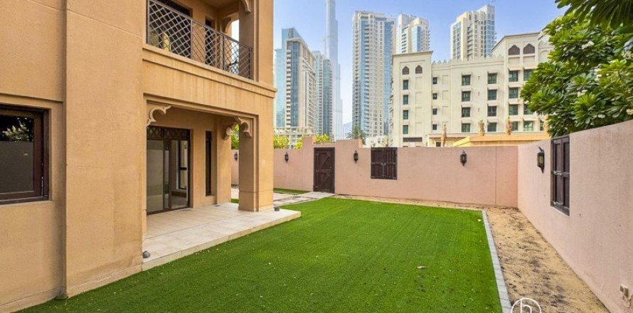 Квартира в Old Town, Дубай, 1 спальня, 90.3м², № 42845