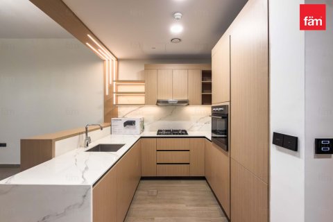 Купить квартиру в Дубае: 1 спальня, 68.1м², № 70441 - фото 3