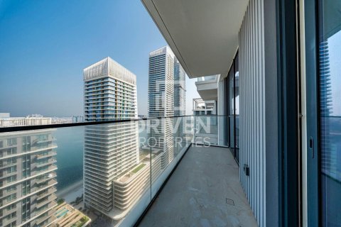 Apartment in EMAAR Beachfront, Dubai Harbour, Dubai 1 bedroom, 73.02 sq.m. № 129707 - photo 3
