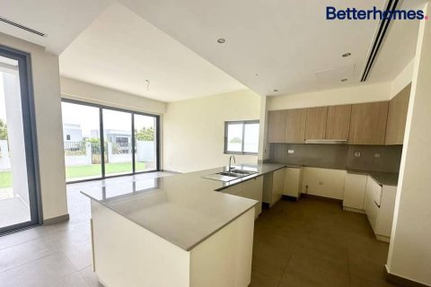 Villa in Dubai Hills Estate, Dubai 5 bedrooms, 577 sq.m. № 57958 - photo 3