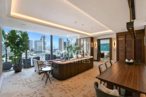 Apartamento en Dorchester Collection Dubai, Business Bay, Dubai, 2 dormitorios, 372.82 m², № 127559