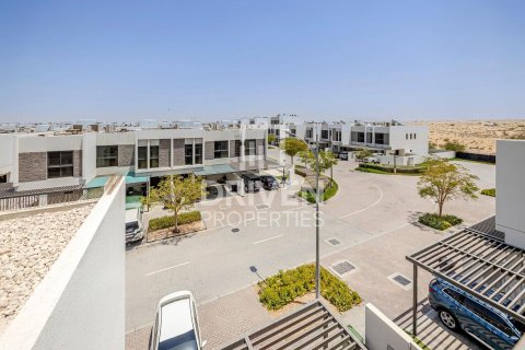 Maison de ville à Dubai, 5 chambres, 174.84 m², № 127570 - photo 12