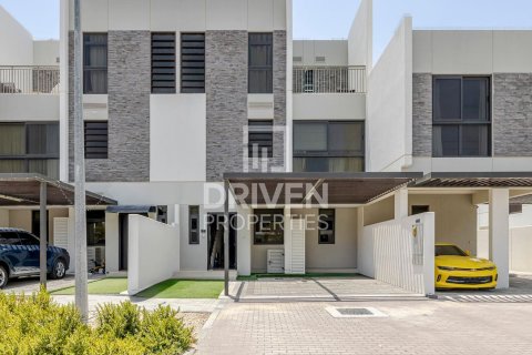 Maison de ville à Dubai, 5 chambres, 174.84 m², № 127570 - photo 8