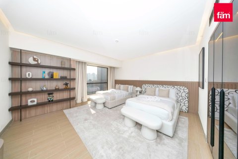 Apartamento en Dubai, 4 dormitorios, 575.2 m², № 93589 - foto 5