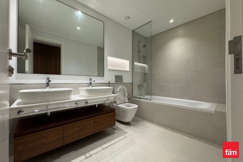 Apartamento en Umm Suqeim, Dubai, 3 dormitorios, 175.4 m², № 93600 - foto 23