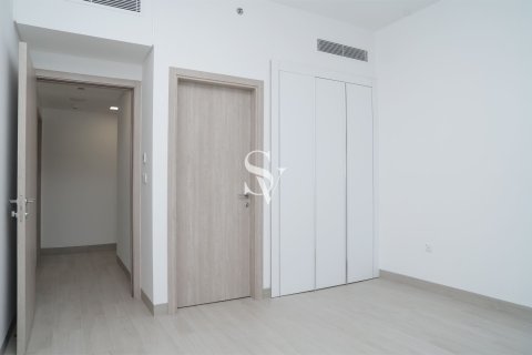 Apartment in LUMA PARK VIEWS in Jumeirah Village Circle, Dubai 3 bedrooms, 122 sq.m. № 101166 - photo 8