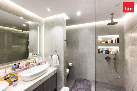 Apartment in Al Wasl, Dubai 3 bedrooms, 212 sq.m. № 69735 - photo 25