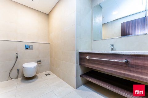 Apartment in Dubai Media City, Dubai 3 bedrooms, 210 sq.m. № 69733 - photo 15