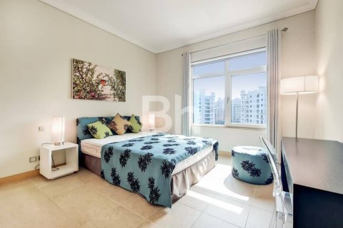 Снять в аренду квартиру в Пальме Джумейре, Дубай: 3 спальни, 206м², № 57541 - фото 5