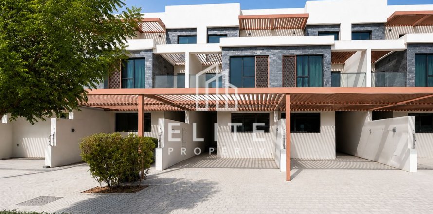 Townhouse in Silver Springs, DAMAC Hills (Akoya by DAMAC), Dubai 4 bedrooms, 251 sq.m. № 141259