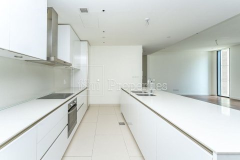 Apartment in Al Wasl, Dubai 2 bedrooms, 174 sq.m. № 67321 - photo 5