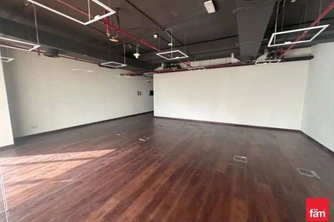 Bureau à Dubai, 117.7 m², № 67324 - photo 2