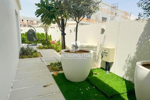 Maison de ville à DAMAC Hills (Akoya by DAMAC), Dubai, 4 chambres, 171 m², № 15636 - photo 9
