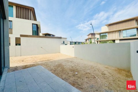 Adosado en Dubai, 3 dormitorios, 311.9 m², № 85749 - foto 15
