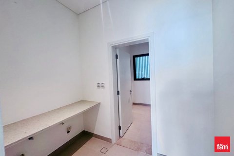 Adosado en Dubai, 3 dormitorios, 311.9 m², № 85749 - foto 6