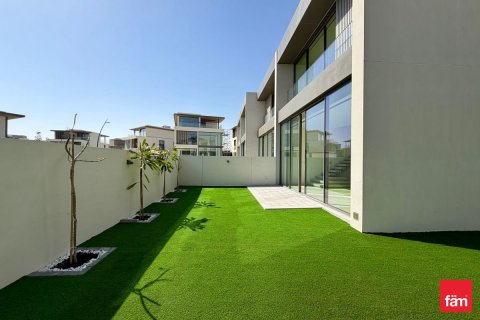 Townhouse in Dubai 3 bedrooms, 311.9 sq.m. № 85749