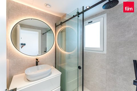 Купить виллу в Дубае: 2 спальни, 250м², № 85747 - фото 8